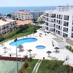 Terrace W Sea&pool Views 1bdr, 500 M From The Golden Sands Albufeira