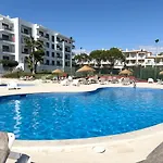 Daire Sea&Pool Views Terrace 1Bdr, 500 M From The Golden Sands Albufeira