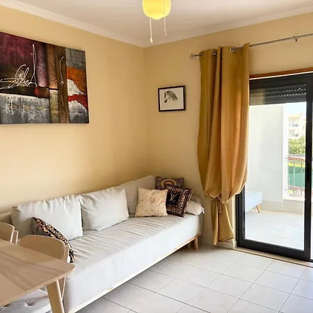 Terrace W Sea&pool Views 1bdr, 500 M From The Golden Sands Albufeira