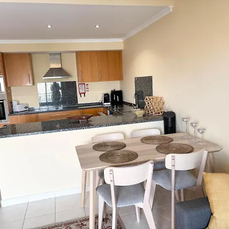 Sea&pool Views Terrace 1bdr, 500 M From The Golden Sands Albufeira