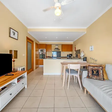 Sea&pool Views Terrace 1bdr, 500 M From The Golden Sands Apartamento