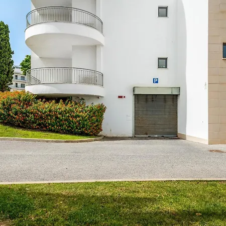Sea&pool Views Terrace 1bdr, 500 M From The Golden Sands *