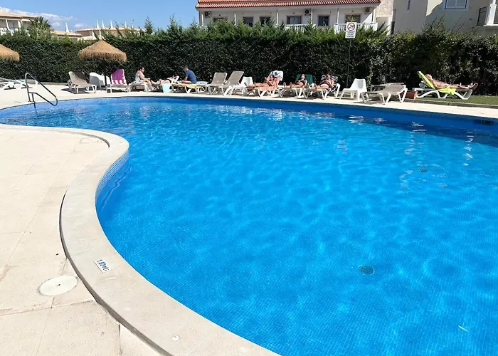Terrace W Sea&pool Views 1bdr, 500 M From The Golden Sands Apartment Albufeira