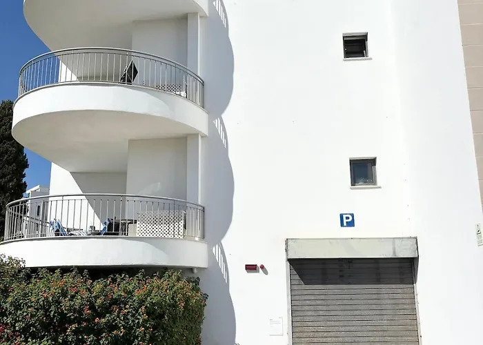 Terrace W Sea&pool Views 1bdr, 500 M From The Golden Sands * Albufeira